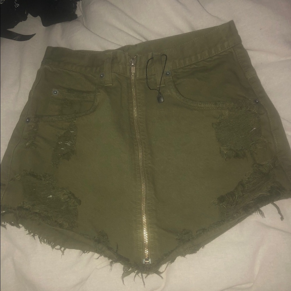 Lf front zip skirt